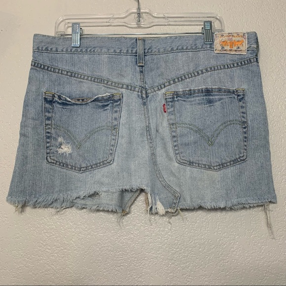 Levi distressed jean skirt size 11 - Picture 2 of 10